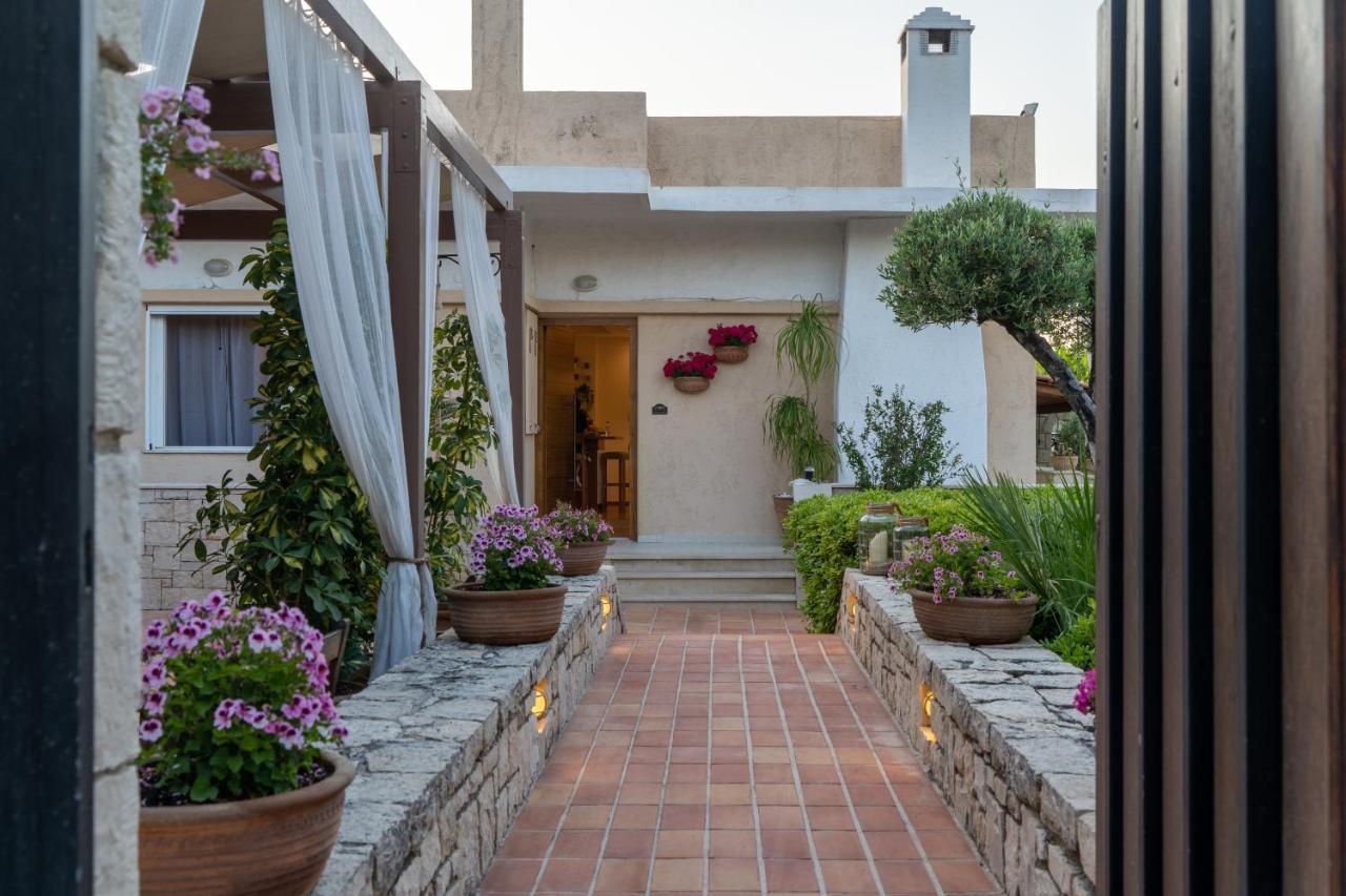 קרטרוס Green Acre Villa מראה חיצוני תמונה